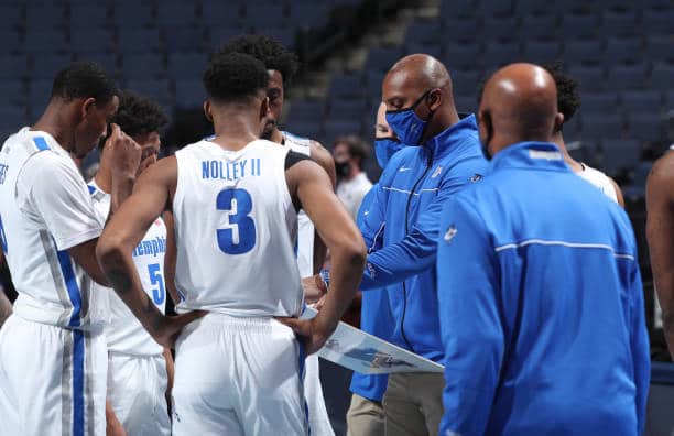 The Memphis Tigers enter the season as one of the best in mid-major basketball.