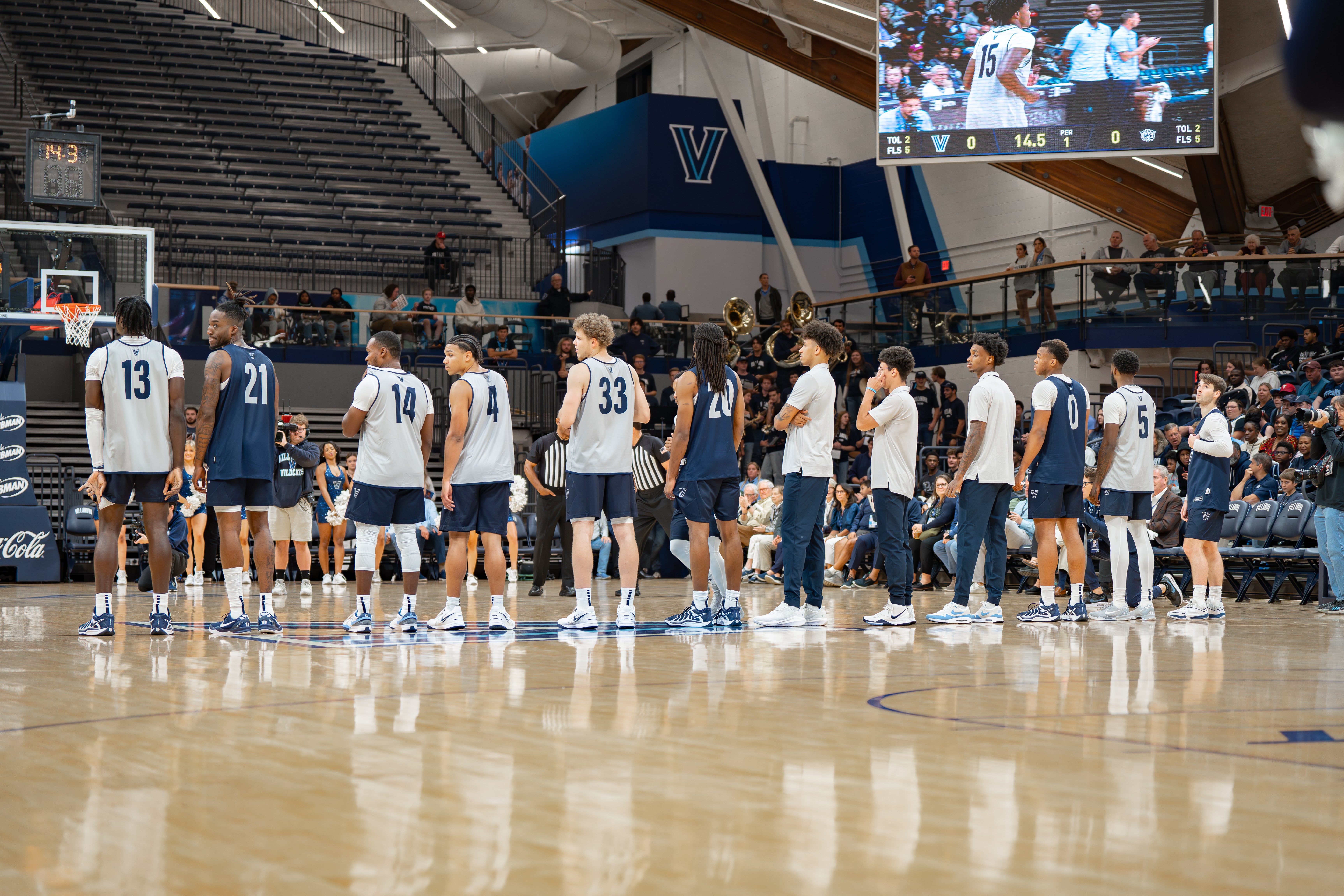 2024-25 Villanova basketball team at practice