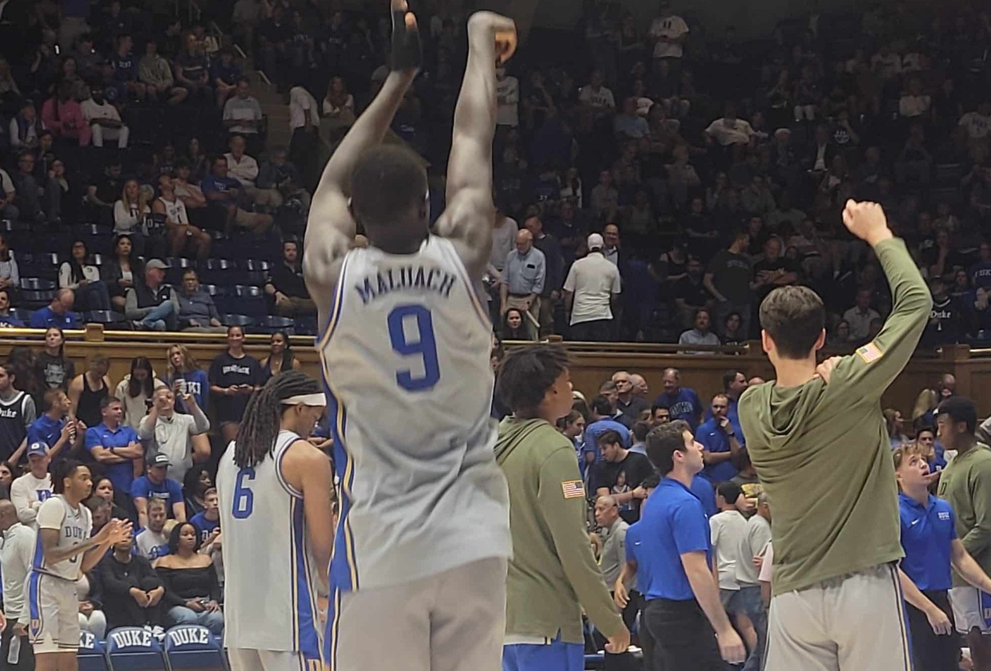Duke basketball player Khaman Maluach (9) warming up during the halftime against Army.