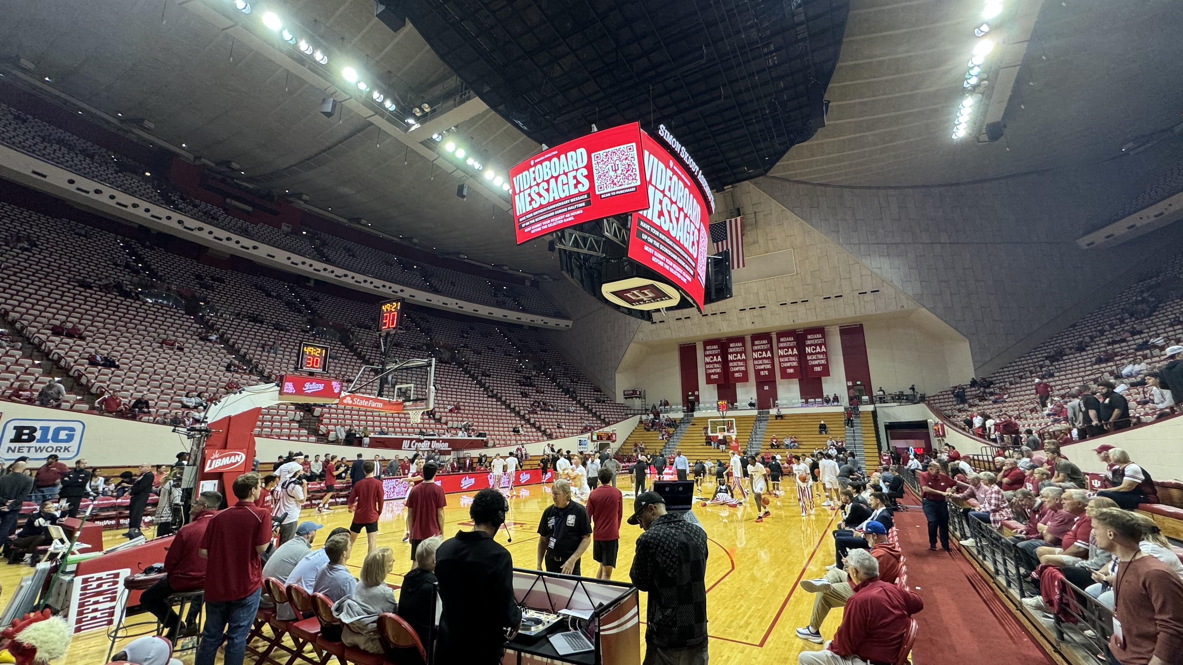 Indiana Basketball pregame warmup at Simon Skjodt Assembly Hall