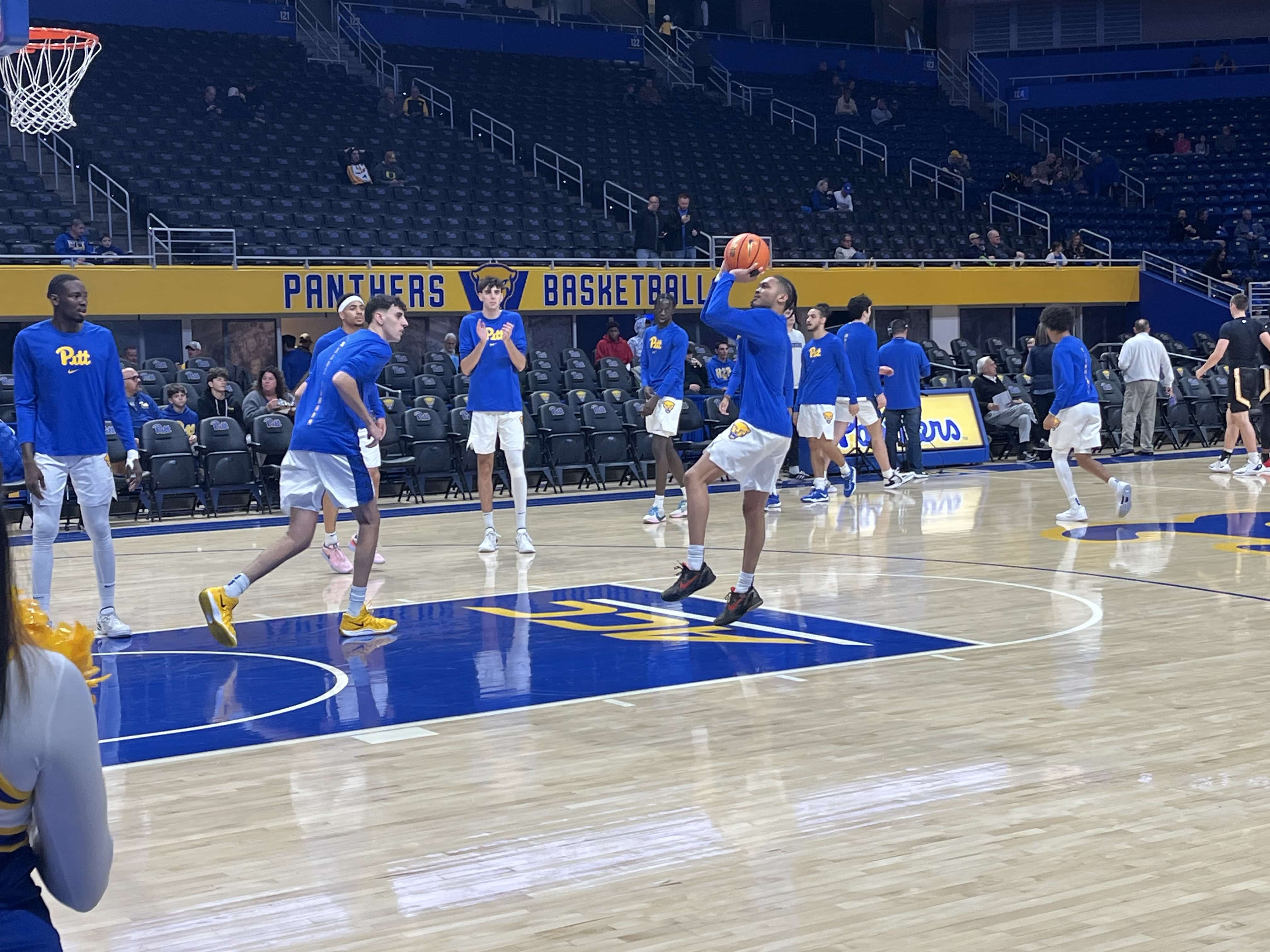 Jaland Lowe hits a jumper in warmups for Pitt basketball