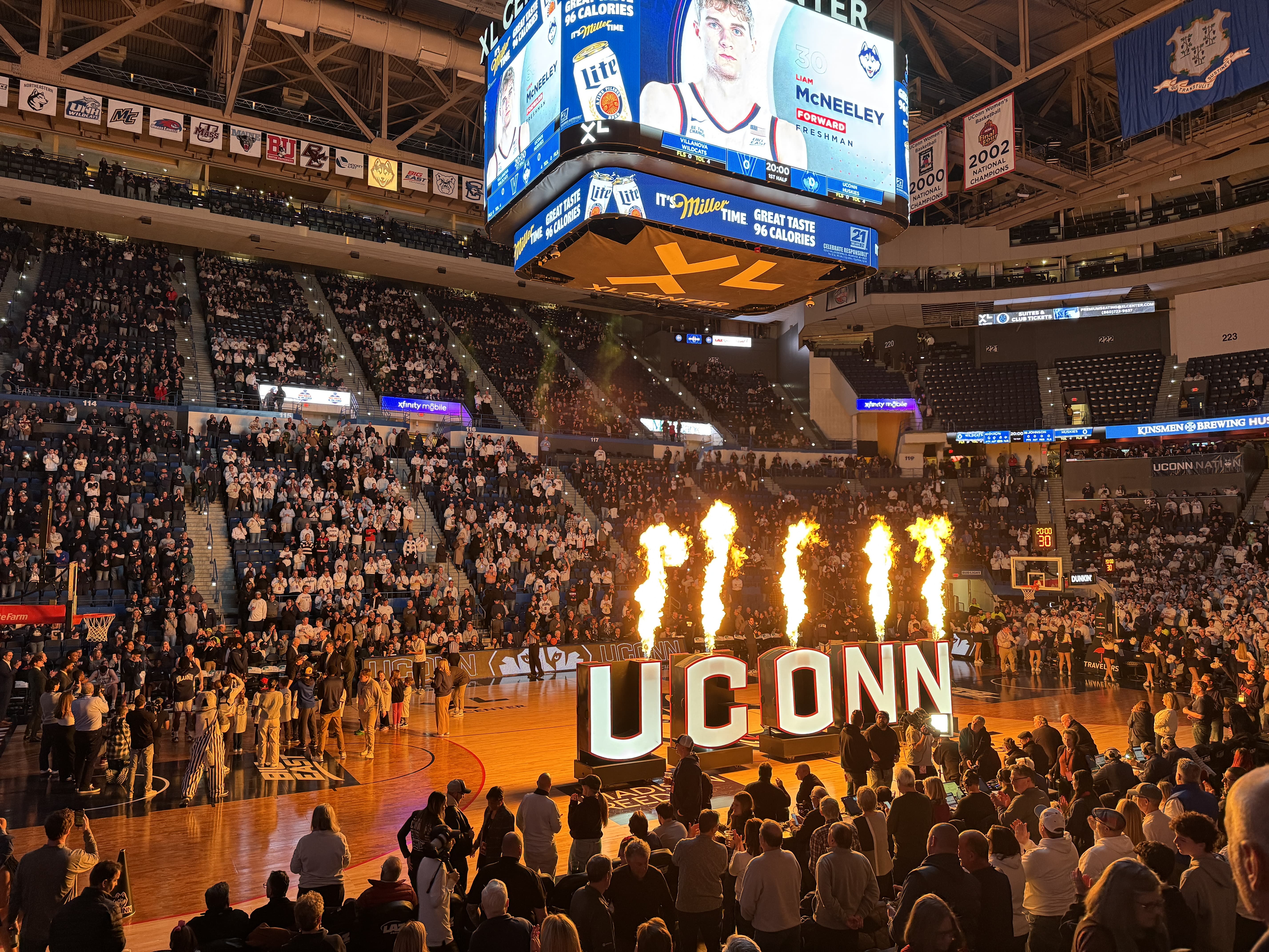 UConn Basketball's XL Center Pregame (Photo credit: Chandler Boucher, CBB Review)
