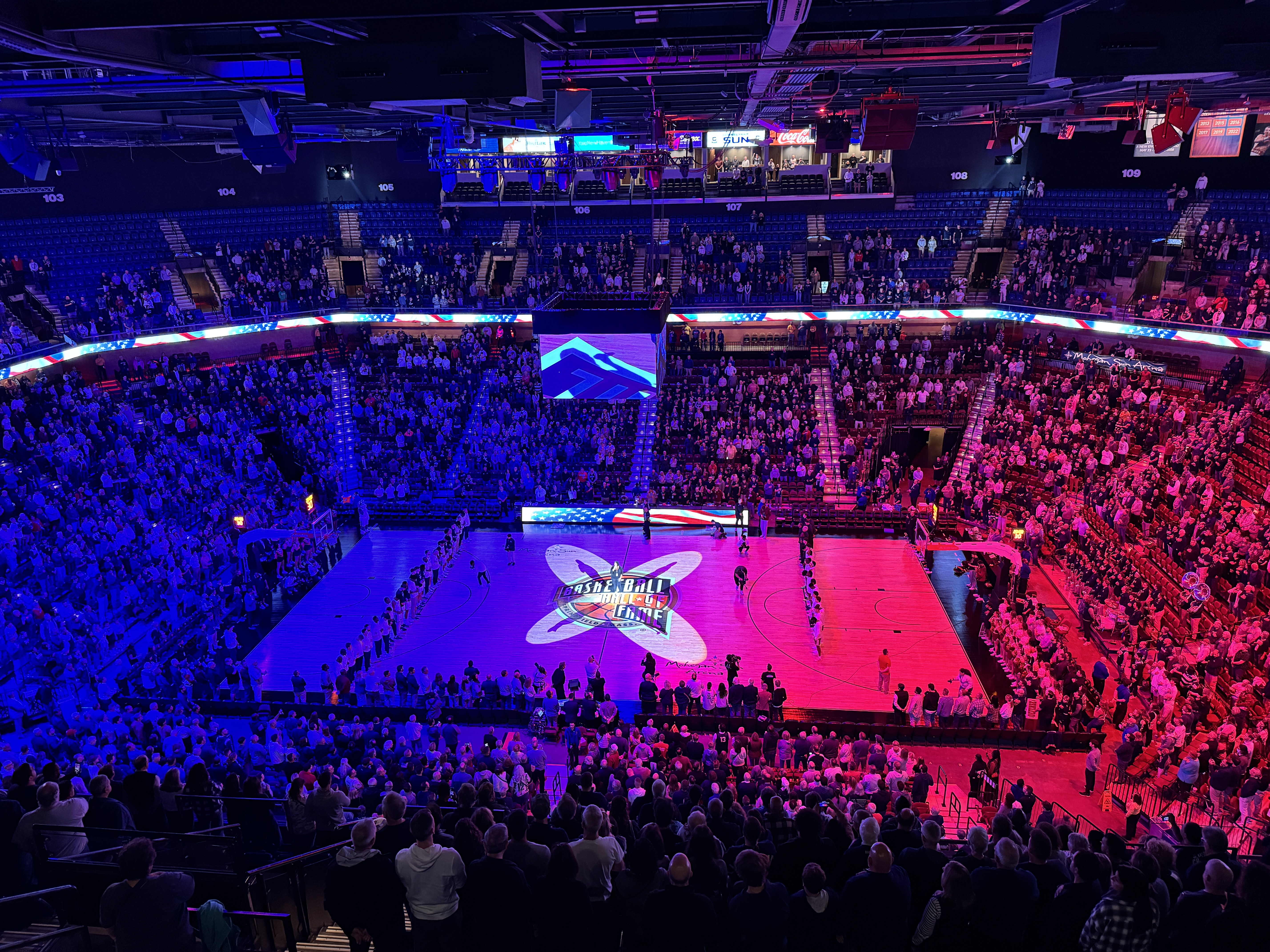 UConn Basketball Pre-Game at Mohegan Sun
