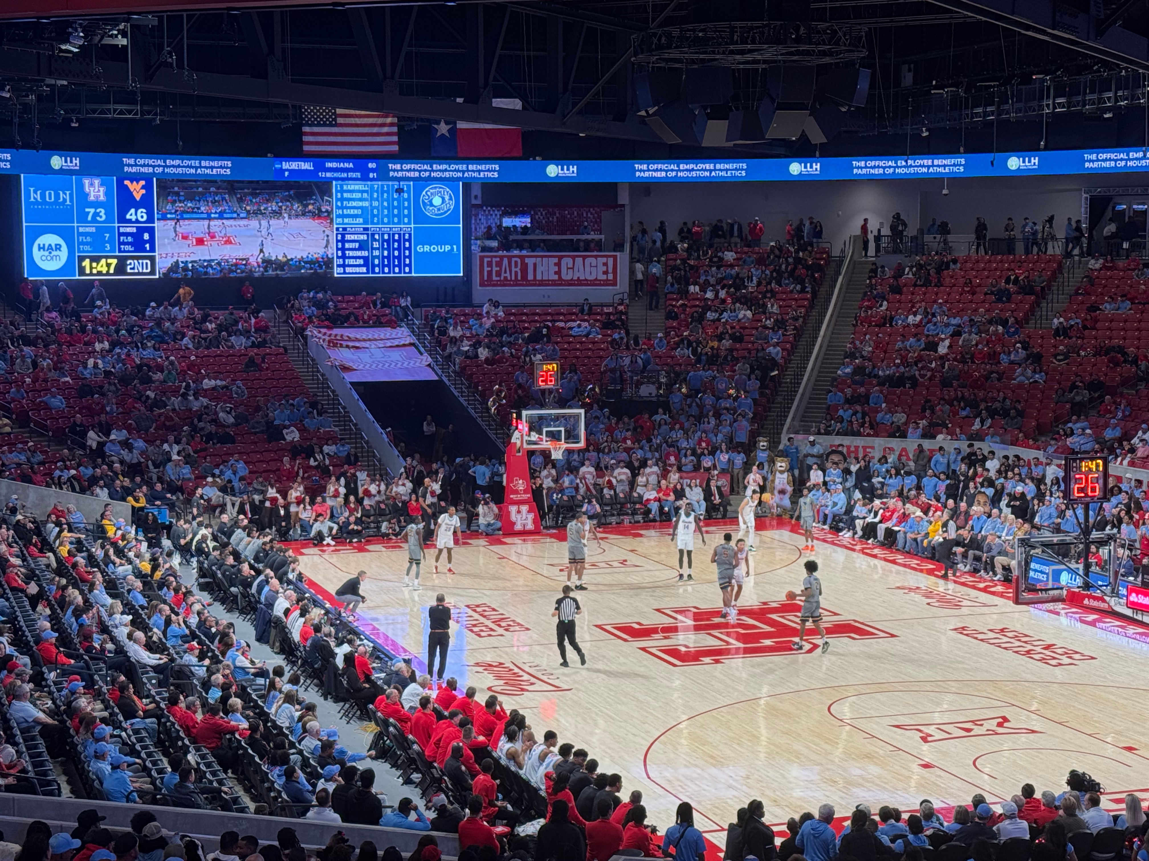 Houston basketball vs West Virginia (Photo credit: Manaav Gupta, CBB Review)