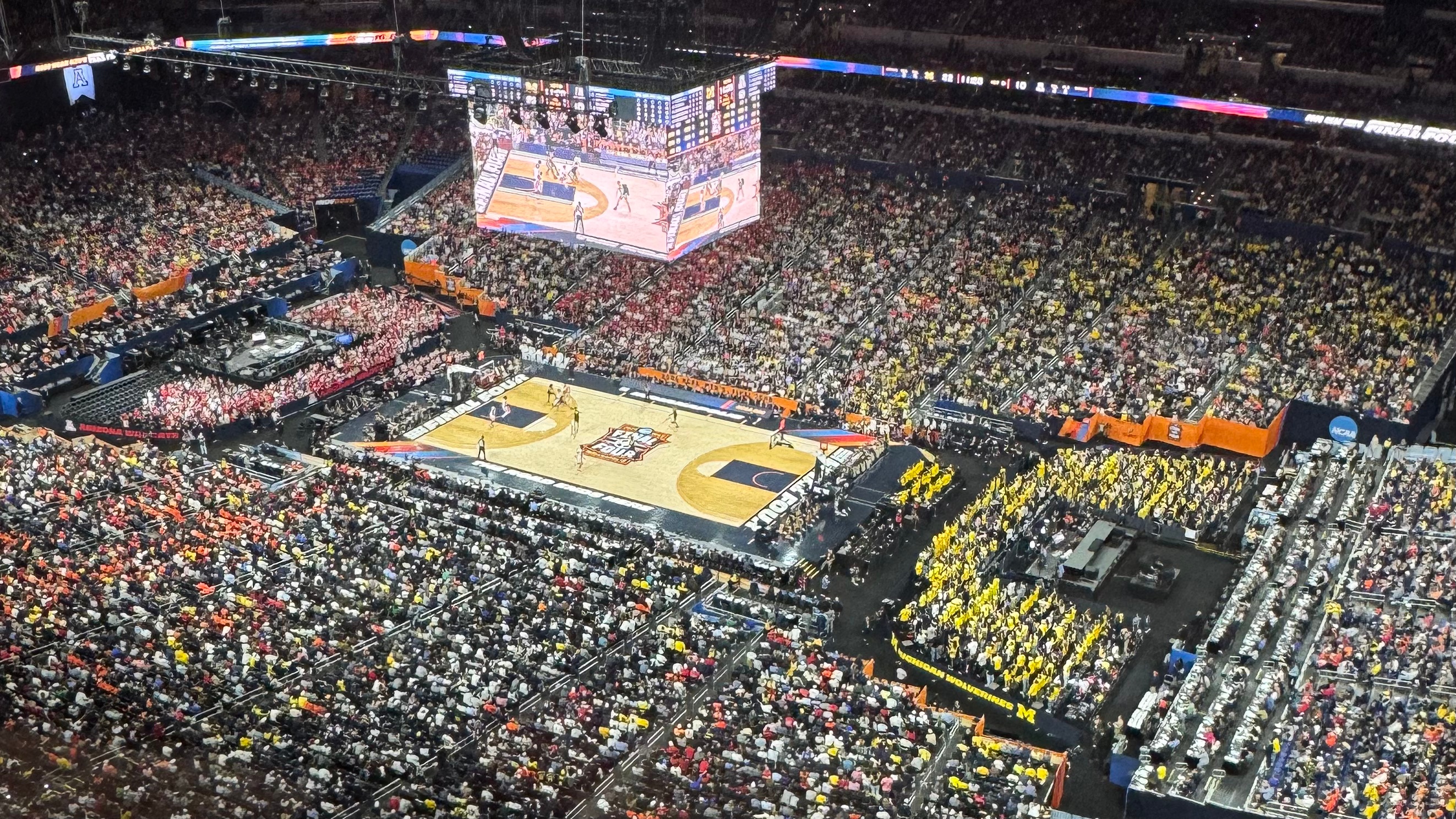 Lucas Oil Stadium- Final Four, Michigan basketball takes on Arizona (Credit: Grace Jeffer, CBB Review)