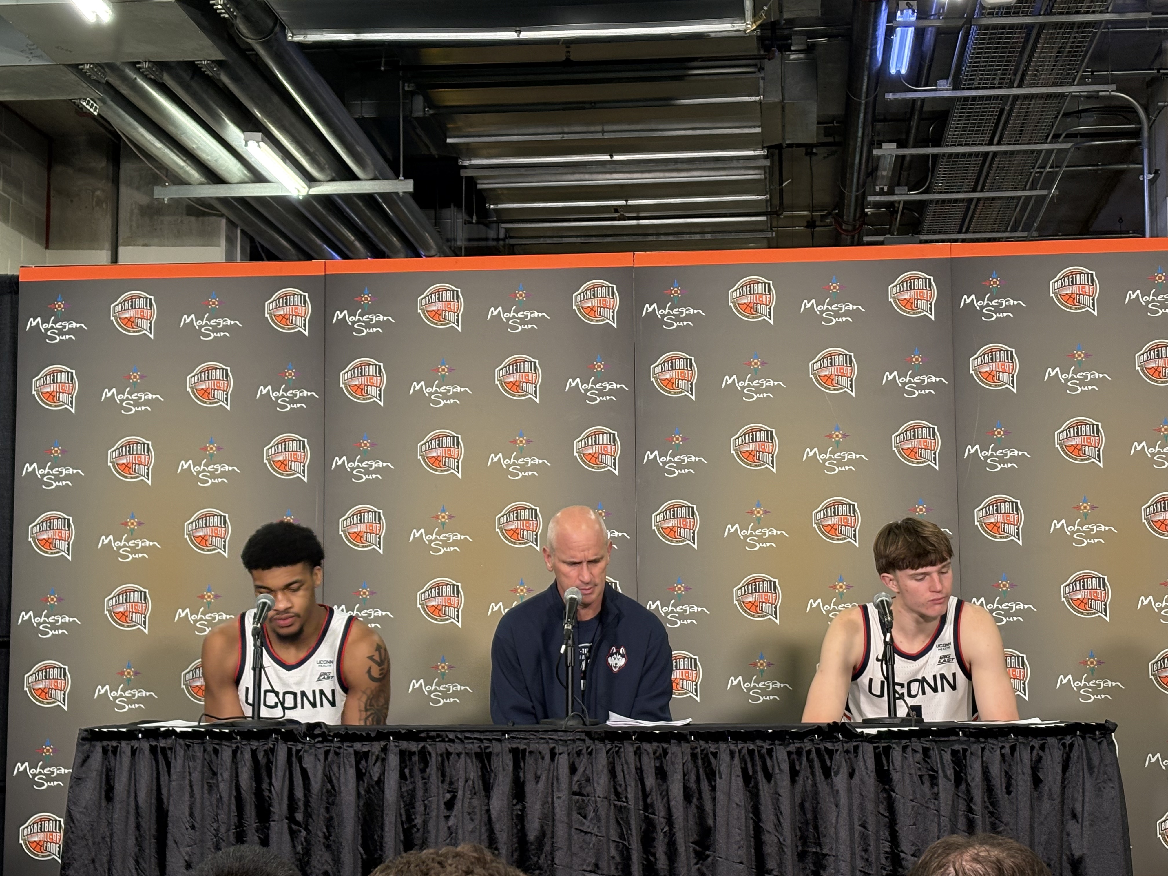 UConn basketball exhibition vs Syracuse press conference (Photo credit: Ryan Poutre CBB Review)